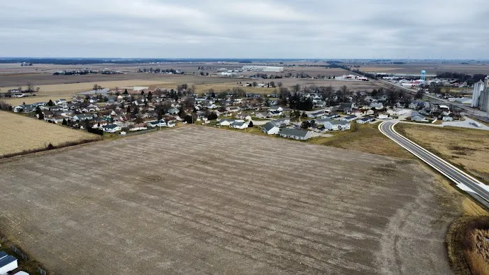 Woodburn Mobile Home Park Picture 4