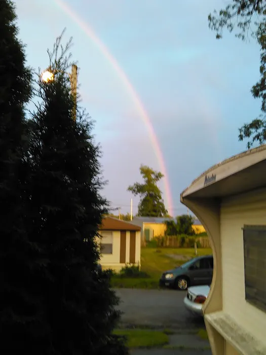 Dupont Triangle Picture 2