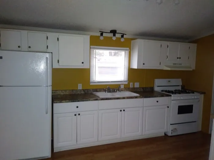 Cozy Manufactured Home Community Picture 10
