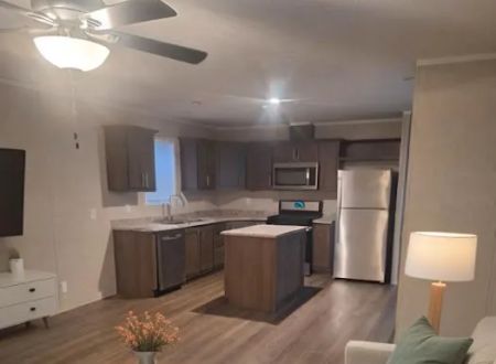 Sun Valley Estates Mobile Home Community