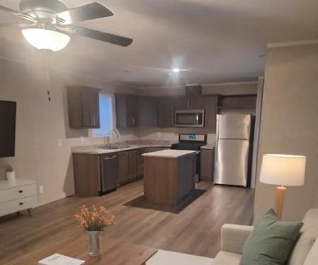 Sun Valley Estates Mobile Home Community