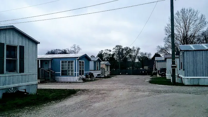 Cox Landing Mobile Home Park Picture 1
