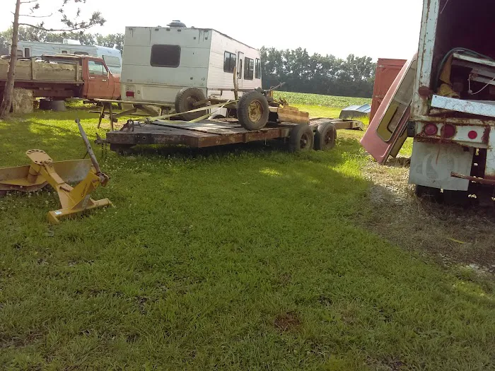 Green Meadows Mobile Home Park Picture 7