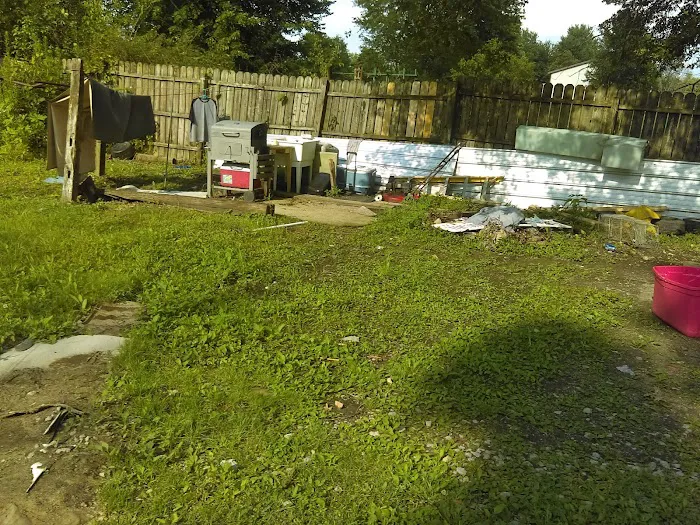 Green Meadows Mobile Home Park Picture 5