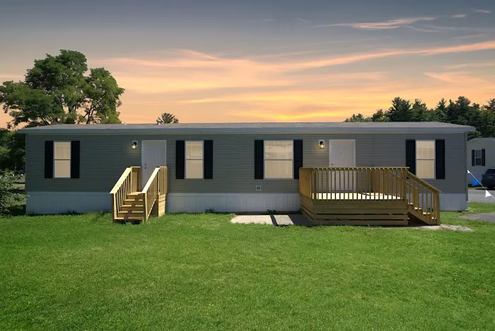 Ideal North Manufactured Home Community Picture 2