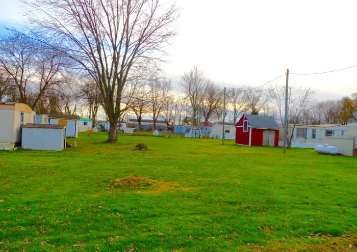 New Lebanon Mobile Home Park Picture 1