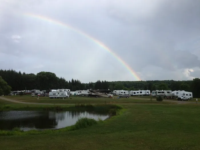 Shamrock Pines Campground Picture 9