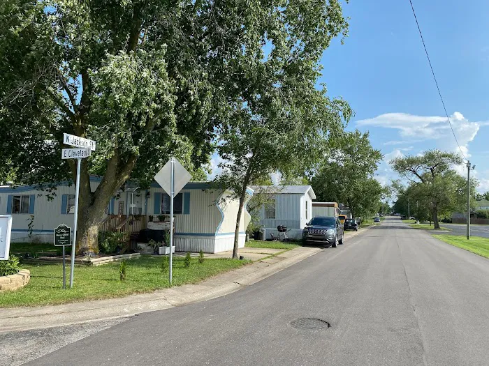 Berne Mobile Home Park Picture 10