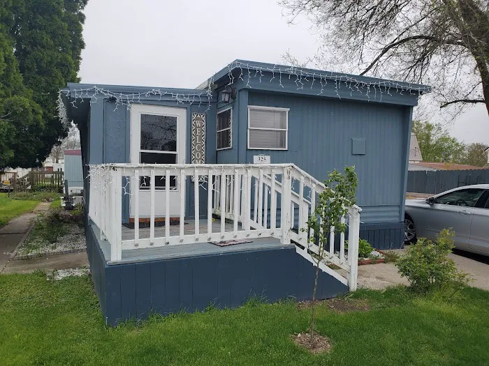 Berne Mobile Home Park Picture 5