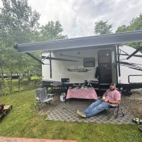 Whispering Winds Campground and Cabins ico