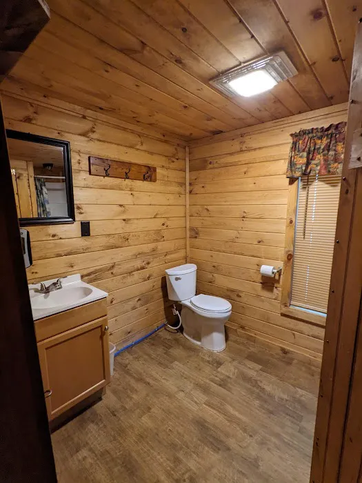 Whispering Winds Campground and Cabins Picture 3