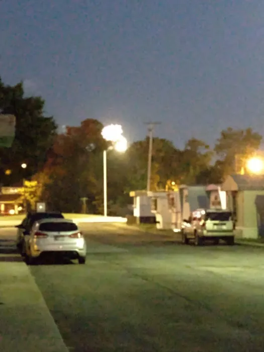 Glenbrook Mobile Home Park Picture 2