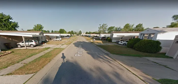 Village of North Oak Picture 7