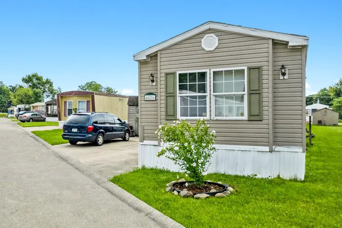 Stonecrest II Manufactured Home Community Picture 9