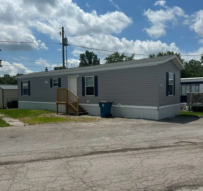 Southern Hills Mobile Home Park Picture 6