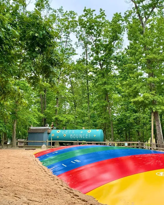 Small Country Campground Picture 3