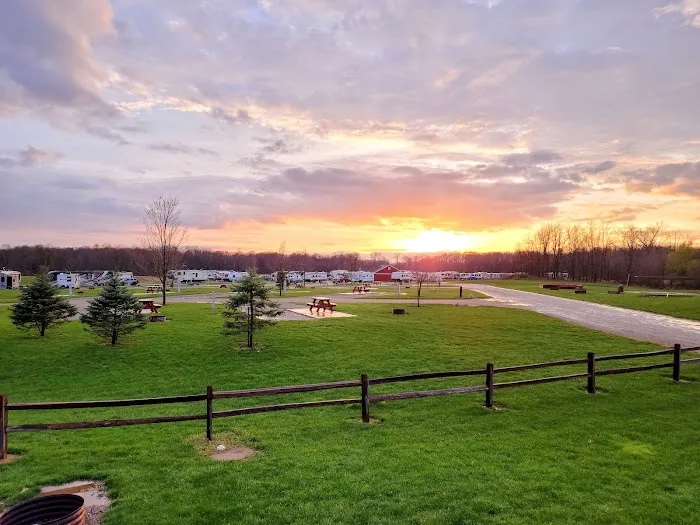Camp Turkeyville RV Resort Picture 8