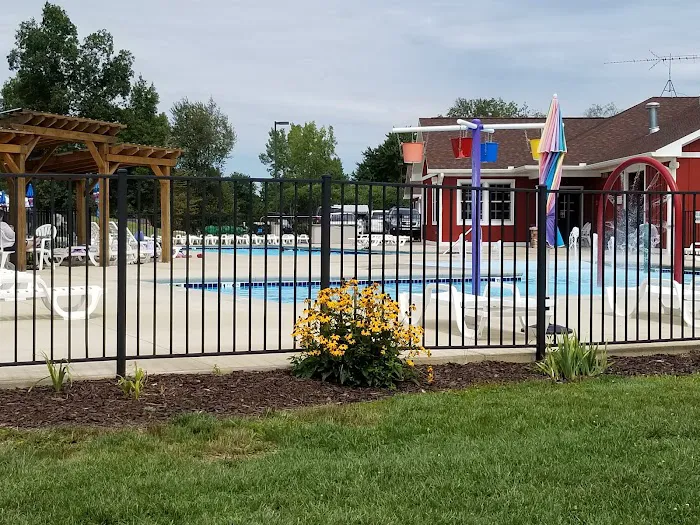 Camp Turkeyville RV Resort Picture 4