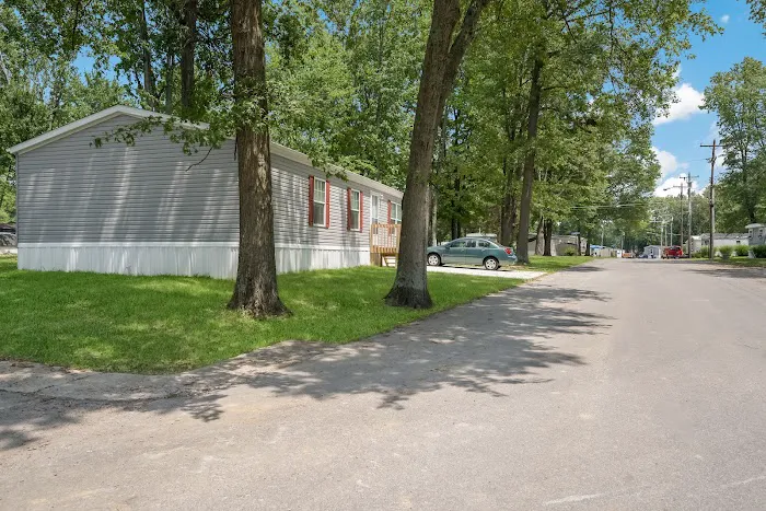Green Acres Mobile Home Village Picture 10