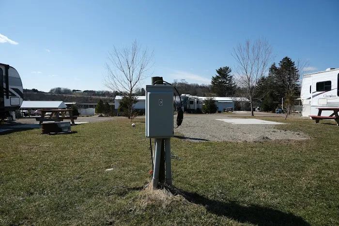 Deerfield Properties Picture 6