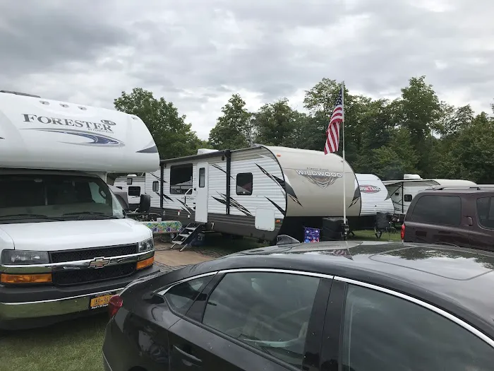 Adventure Bound Camping Resorts - Southwoods Picture 1