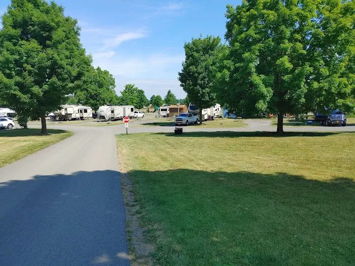 Adventure Bound Camping Resorts - Southwoods Picture 8