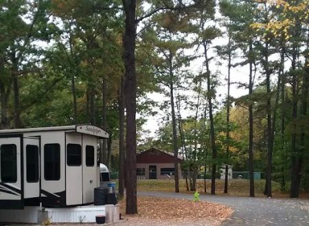 Whispering Pines an FR Community