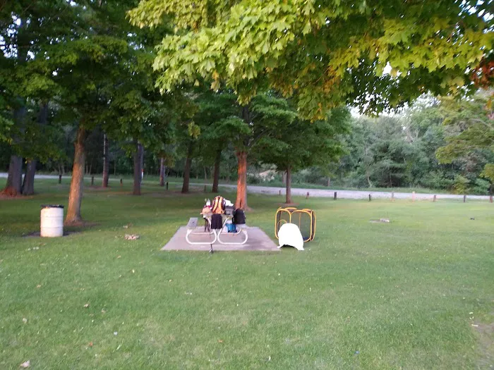 Vinings Trailer Park Picture 5