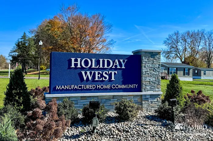 Holiday West MHC Picture 9