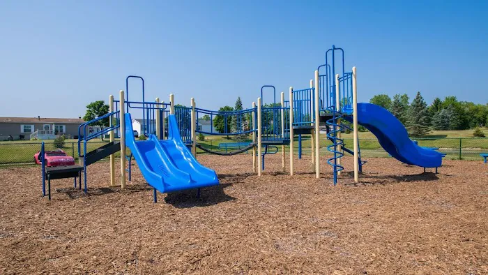 Arbor Woods Picture 4