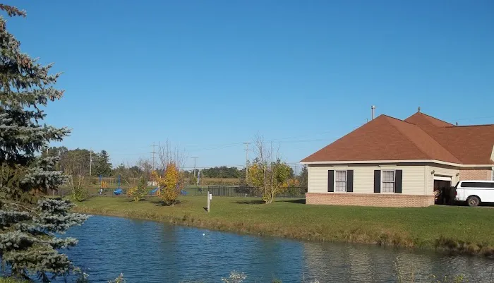 Arbor Woods Picture 9