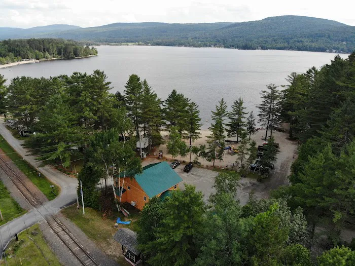 Lakeside Camping Picture 10