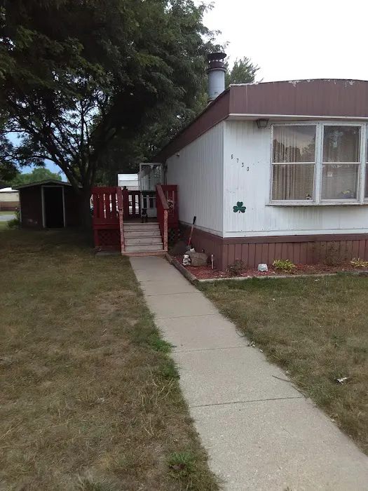 Town & Country Mobile Home Est Picture 7