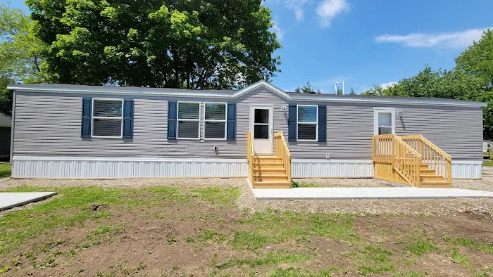 Leslie Estates Manufactured Housing Community Picture 3