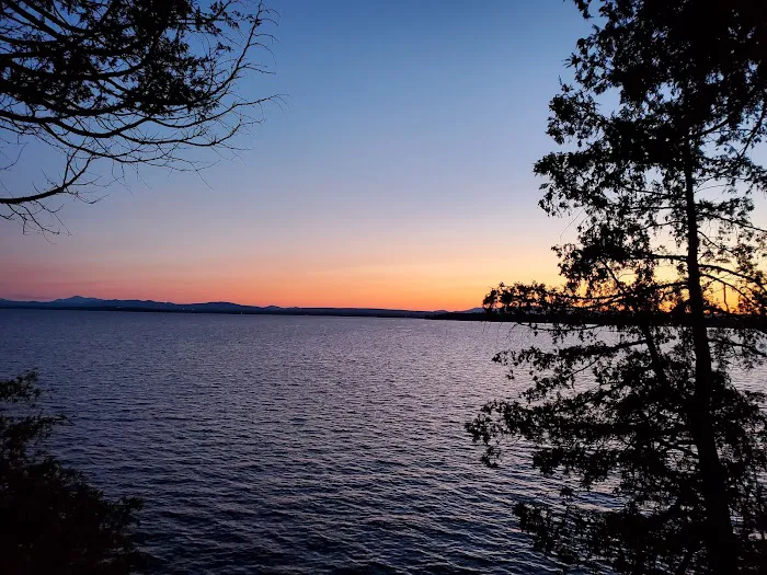 Champlain Resort Picture 7