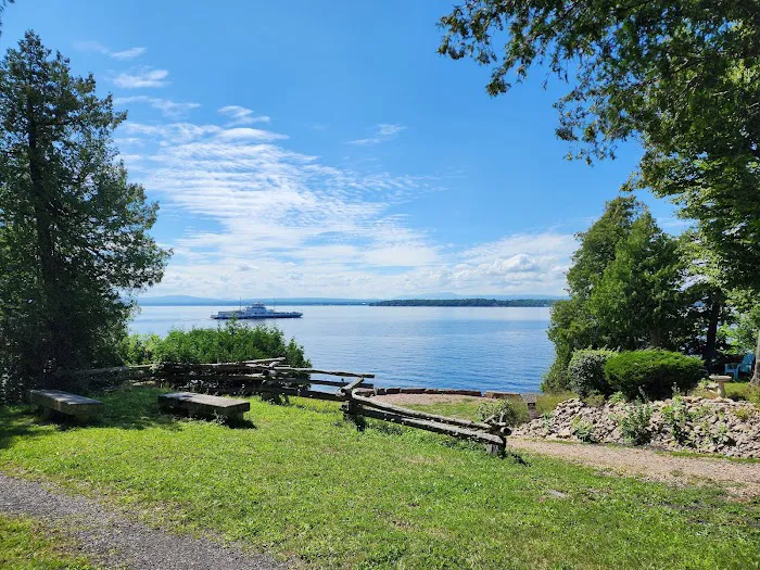 Champlain Resort Picture 4