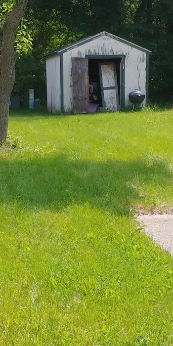 Eaton Pine Village Manufactured Housing Community Picture 4