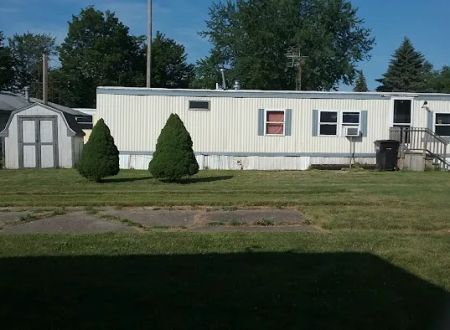Maple Knoll Mobile Home Park
