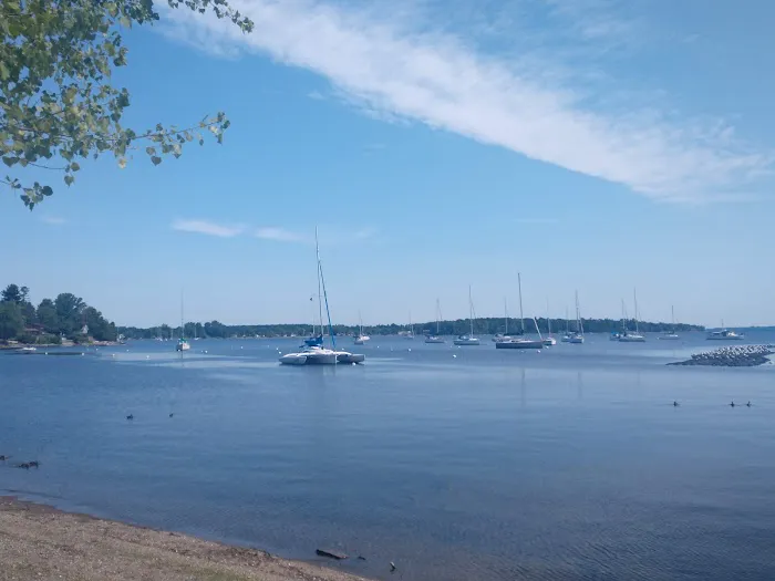 Monty's Bay Campsites Picture 7
