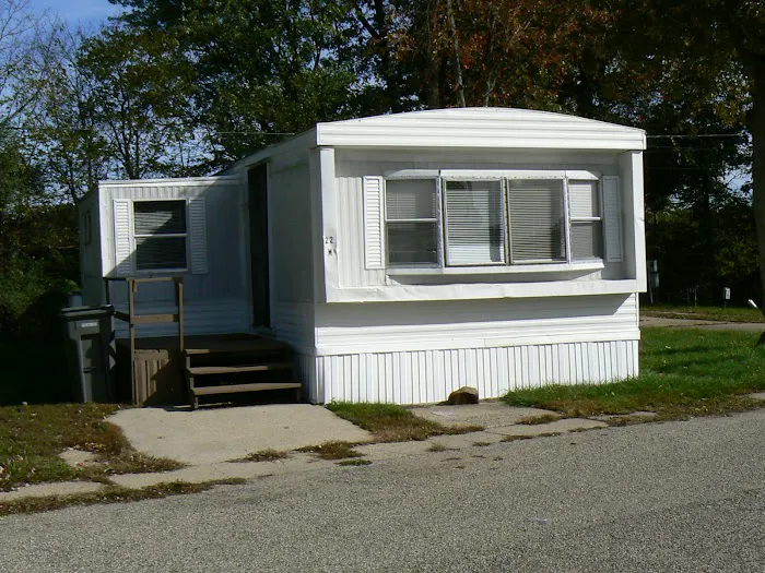 Harper Commons Mobile Home Community Picture 8