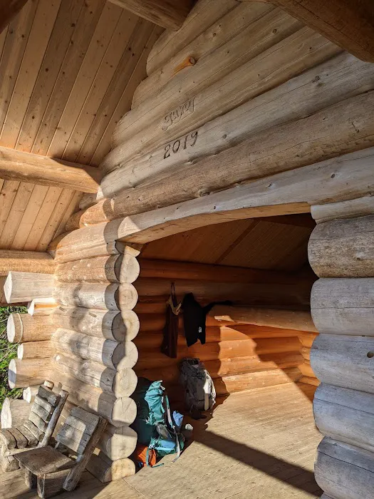 Guyot Shelter Picture 6