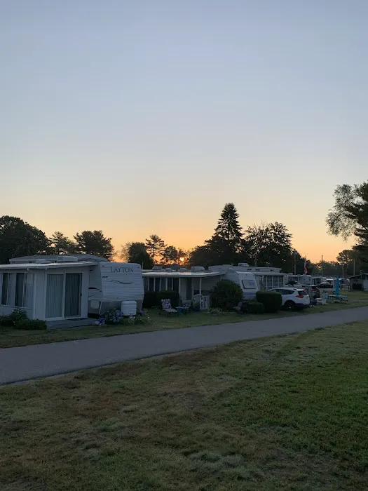Beach Acres Tent Sites & Park Picture 3