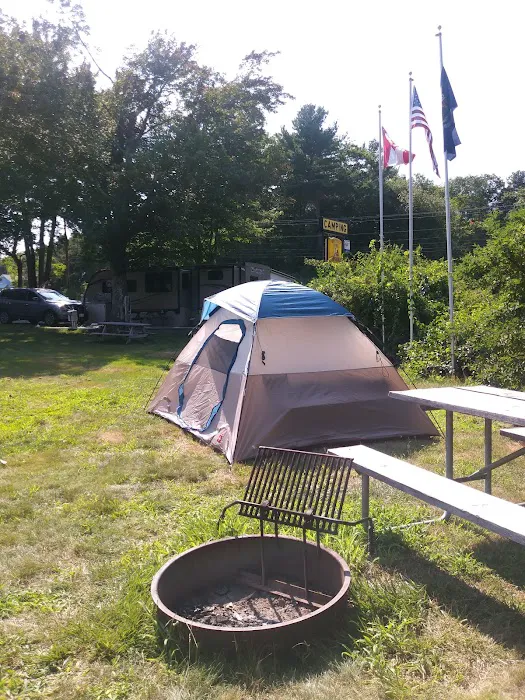 Riverside Campground Picture 10