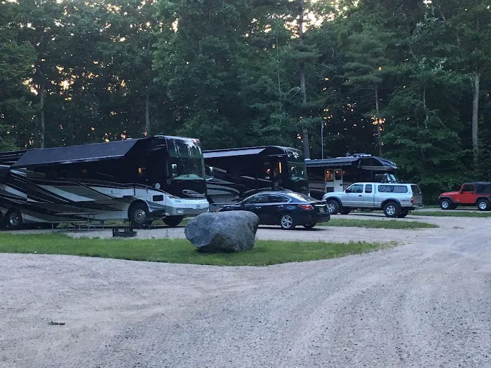 Hemlock Grove Campground Picture 4