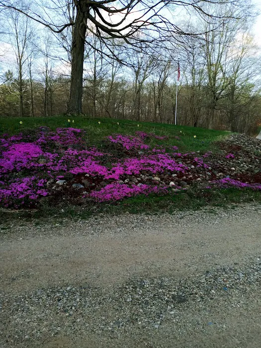 Creek Valley Mobile Home Park Picture 7