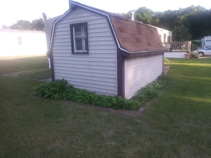 Creek Valley Mobile Home Park Picture 5