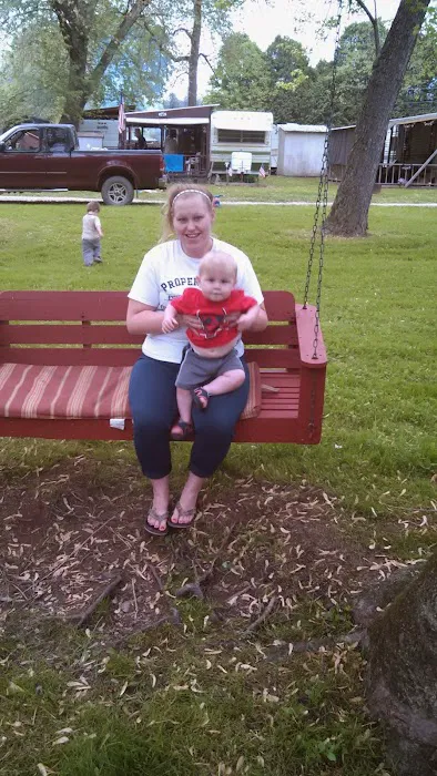 Riverview Campground Picture 4