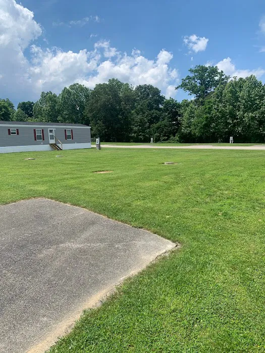 Meadow View Mobile Home Park Picture 3