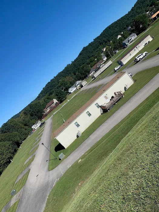 Meadow View Mobile Home Park Picture 9