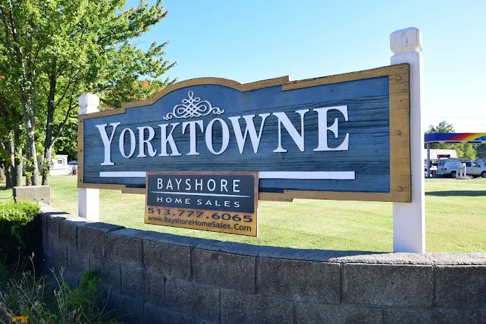 Yorktowne Manufactured Home Community Picture 4